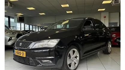 Occasion Seat Toledo 105 PK (77 kW) 2013 Zwart Hatchback