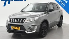 Grijs Gebruikt 2020 Suzuki Vitara SUV | € 16.900 (Eerlijke prijs)