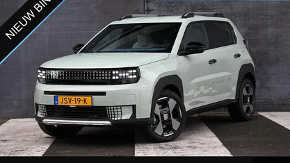 Occasion 2025 Fiat Grande Panda La Prima Hatchback | € 28.495 (Eerlijke prijs)