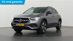 Grijs Gebruikt 2022 Mercedes GLA250 Luxury SUV | € 39.850 (Goede deal)