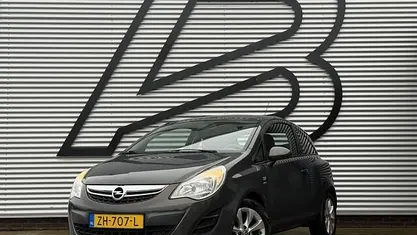 Occasion 2013 Opel Corsa Selection Hatchback | € 3.749 (Goede deal)