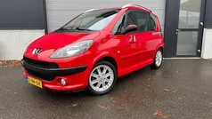 Gebruikt 2005 Peugeot 1007 Hatchback | € 3.250 (Eerlijke prijs)