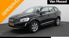 Zwart Gebruikt 2015 Volvo XC60 Summum SUV | € 27.900 (Eerlijke prijs)