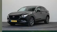 Zwart Gebruikt 2020 Mazda CX-30 Luxury SUV | € 23.945 (Eerlijke prijs)