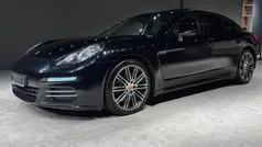 Zwart Gebruikt 2015 Porsche Panamera Sedan | € 25.990 (Eerlijke prijs)