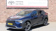 Blauw Gebruikt 2023 Toyota bZ4X Premium SUV | € 34.450 (Super prijs)