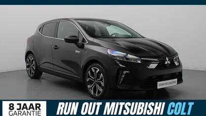 Rood Nieuw 2025 Mitsubishi Colt Intense+ Hatchback | € 26.290 (Goede deal)