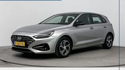 Grijs Occasion 2021 Hyundai i30 Comfort Hatchback | € 15.900 (Eerlijke prijs)