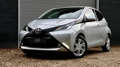 Gebruikt 2016 Toyota Aygo X-play Hatchback | € 12.950 (Eerlijke prijs)