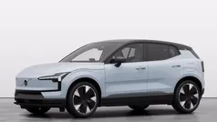 Blauw Gebruikt 2024 Volvo EX30 Performance SUV | € 39.950 (Eerlijke prijs)