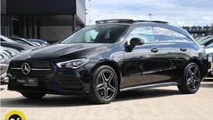 Gebruikt 2023 Mercedes CLA250 AMG line Sedan | € 36.945 (Eerlijke prijs)