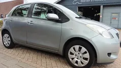 Gebruikt 2007 Toyota Yaris Sol Hatchback | € 3.750 (Eerlijke prijs)