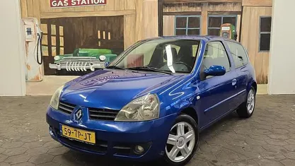 Occasion 2006 Renault Clio II Campus Hatchback | € 1.995 (Eerlijke prijs)