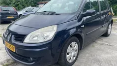 Gebruikt 2008 Renault Scénic II Business MPV | € 999 (Eerlijke prijs)