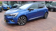 Gebruikt 2023 Renault Clio V Techno Hatchback | € 19.445 (Eerlijke prijs)