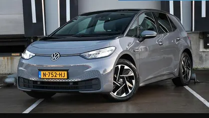 Gebruikt 2021 VW ID.3 Life Hatchback | € 21.995 (Eerlijke prijs)