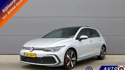 Gebruikt 2024 VW Golf VIII GTE Hatchback | € 27.900 (Eerlijke prijs)