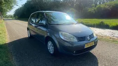 Grijs Gebruikt 2006 Renault Scénic II Business MPV | € 1.799 (Eerlijke prijs)