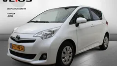 Wit Gebruikt 2012 Toyota Verso-S MPV | € 7.950 (Eerlijke prijs)