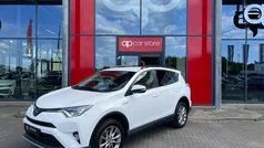 Wit Gebruikt 2019 Toyota RAV4 Executive SUV | € 28.999 (Goede deal)