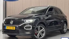 Zwart Gebruikt 2020 VW T-Roc Sport SUV | € 25.900 (Eerlijke prijs)