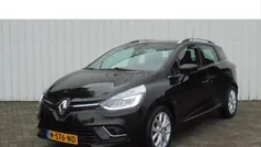 Zwart Gebruikt 2017 Renault Clio GrandTour Stationwagen | € 8.888 (Goede deal)