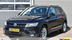 Zwart Gebruikt 2019 VW Tiguan SUV | € 22.740 (Eerlijke prijs)