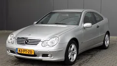Gebruikt 2004 Mercedes C180 Coupé | € 4.700 (Eerlijke prijs)