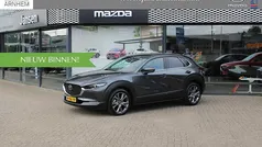 Gebruikt 2022 Mazda CX-30 Luxury SUV | € 30.450 (Eerlijke prijs)