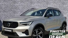 Grijs Gebruikt 2024 Volvo XC40 Plus SUV | € 44.899 (Eerlijke prijs)