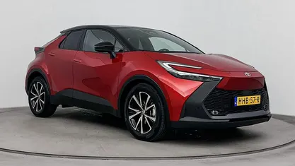 Occasion 2025 Toyota C-HR Edition SUV | € 34.999 (Eerlijke prijs)