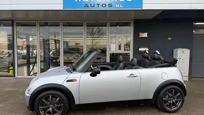 Gebruikt 2005 Mini One Cabriolet Cabriolet | € 1.950 (Goede deal)