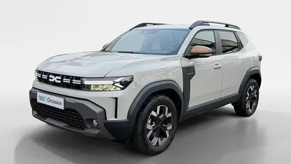 Bruin Occasion 2024 Dacia Duster Extreme SUV | € 27.435 (Eerlijke prijs)