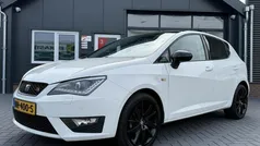 Wit Gebruikt 2015 Seat Ibiza SC CONNECT Hatchback | € 6.950 (Eerlijke prijs)