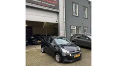 Zwart Gebruikt 2018 Hyundai i10 Comfort Hatchback | € 6.950 (Super prijs)