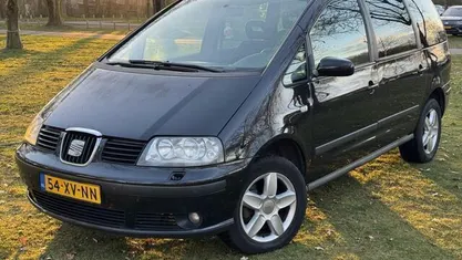 Zwart Gebruikt 2007 Seat Alhambra MPV | € 2.250 (Eerlijke prijs)