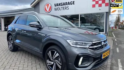 Grijs Gebruikt 2024 VW T-Roc Business SUV | € 35.950 (Eerlijke prijs)