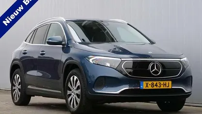 Blauw Gebruikt 2022 Mercedes EQA250 AMG line SUV | € 29.450 (Super prijs)