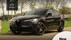 Zwart Gebruikt 2018 Alfa Romeo Stelvio SUV | € 32.900 (Eerlijke prijs)