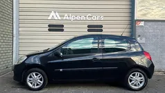 Gebruikt 2008 Renault Clio II Expression Hatchback | € 2.450 (Eerlijke prijs)