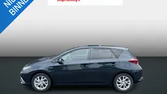 Hatchback Gebruikt 2016 Toyota Auris Hybrid Hatchback | € 15.950 (Eerlijke prijs)