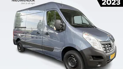 Occasion Renault Master 131 PK (96 kW) 2017 Grijsblauw j47 Van