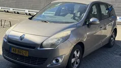 Gebruikt 2010 Renault Scénic III Dynamique MPV | € 1.450 (Super prijs)