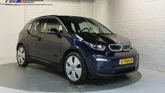 Blauw Gebruikt 2019 BMW i3 Basis Hatchback | € 14.900 (Eerlijke prijs)