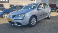 Grijs Gebruikt 2004 VW Golf IV Comfortline Hatchback | € 1.749 (Eerlijke prijs)