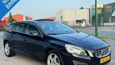 Zwart Gebruikt 2011 Volvo V60 R-Design Stationwagen | € 6.977 (Eerlijke prijs)