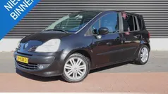 Zwart Gebruikt 2009 Renault Grand Modus Exception MPV | € 3.250 (Eerlijke prijs)