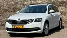 Wit Gebruikt 2018 Skoda Octavia Stationwagen | € 12.495 (Eerlijke prijs)