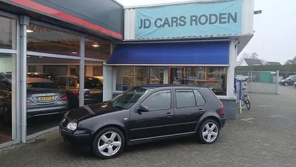 Occasion VW Golf IV 105 PK (77 kW) 2002 Zwart Hatchback