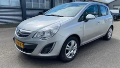 Gebruikt 2011 Opel Corsa Selection Hatchback | € 5.950 (Eerlijke prijs)